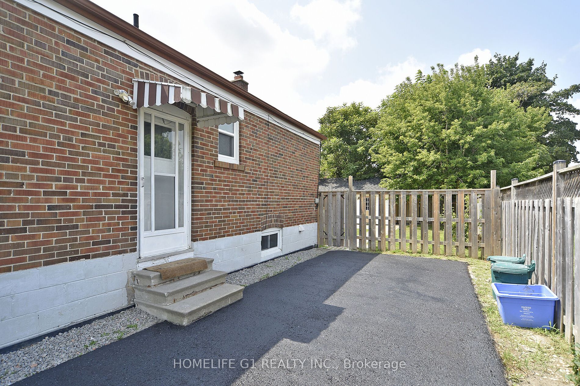 270 Wilson Road South