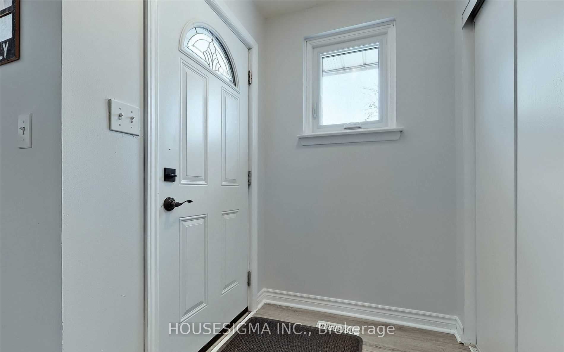 430 Harcourt Drive