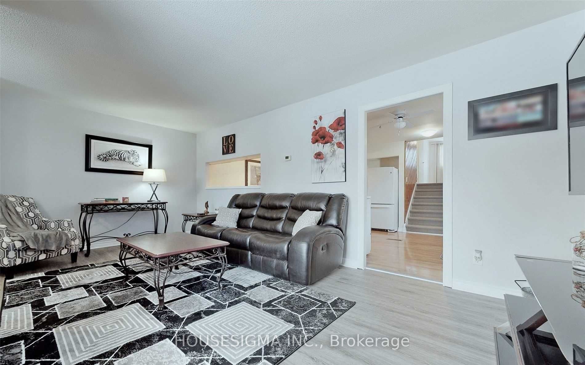 430 Harcourt Drive