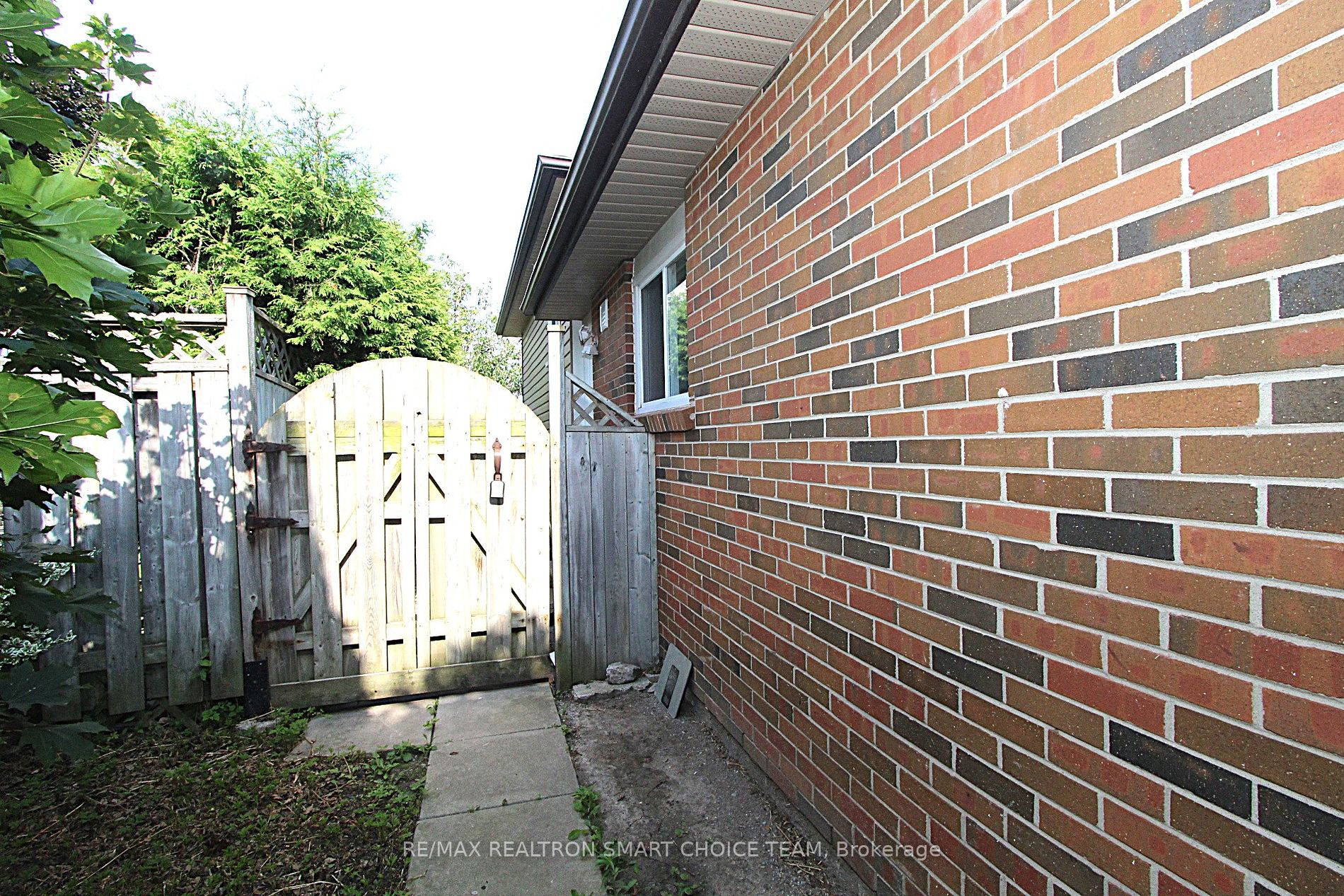45 Bryant Road #Main