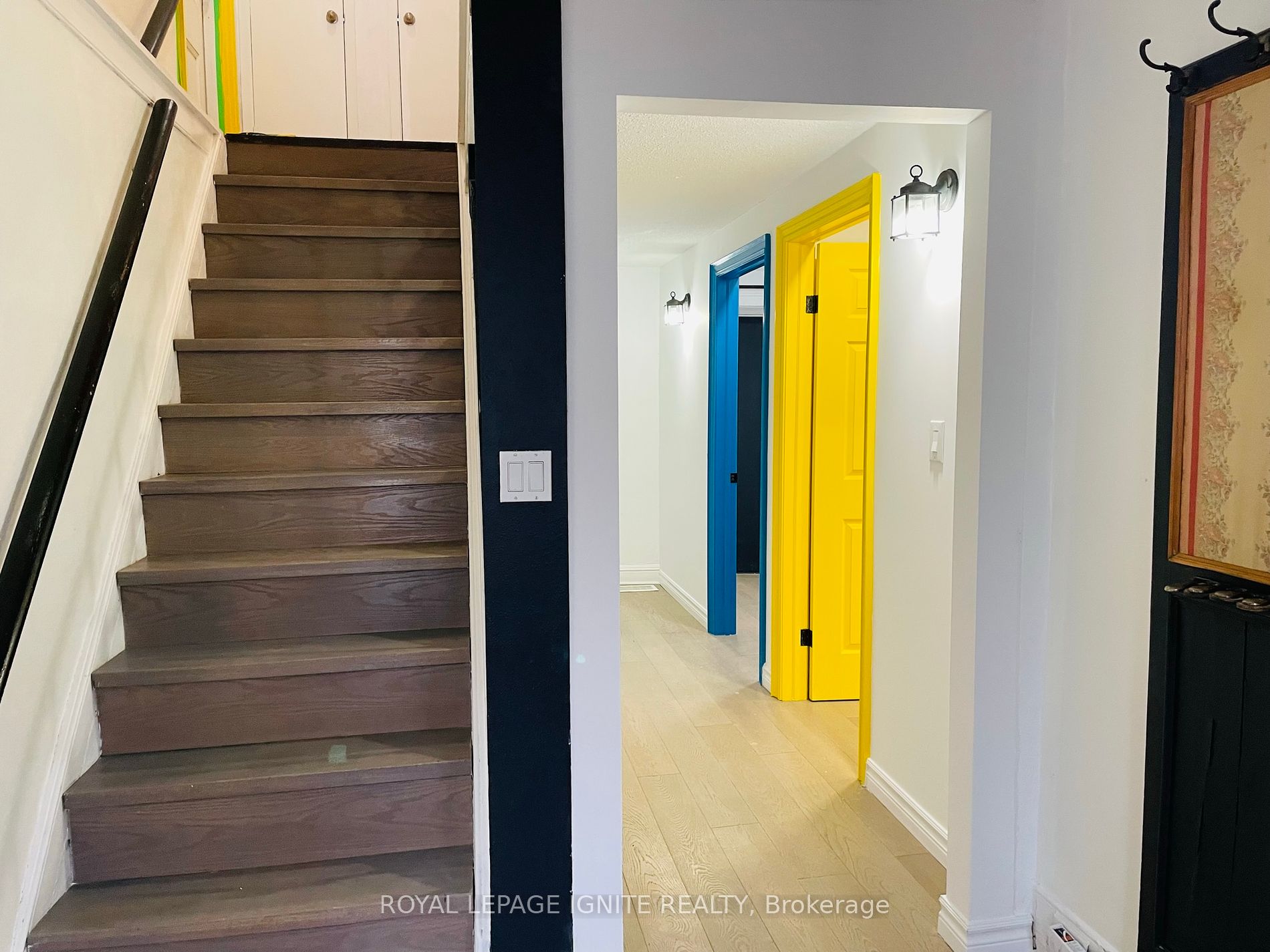 2319 Wildwood Cres
