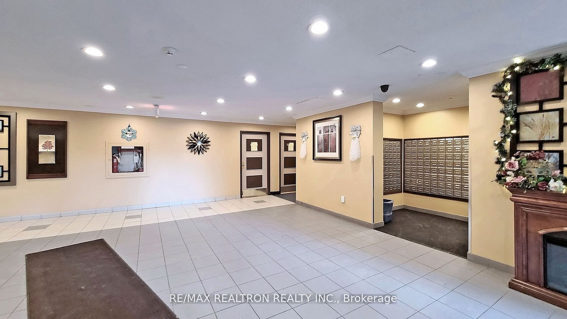 3050 Ellesmere Road, #1619