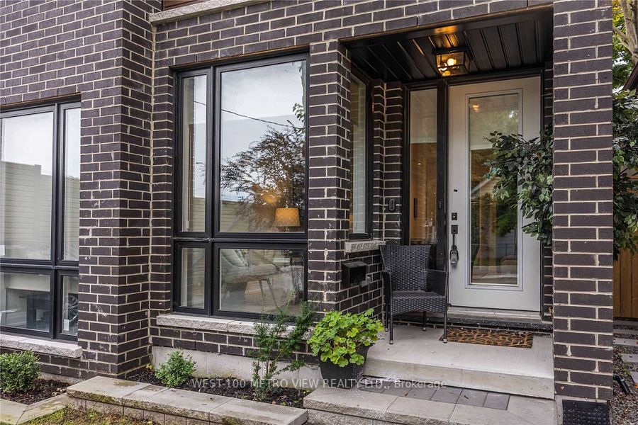 159 Boultbee Avenue