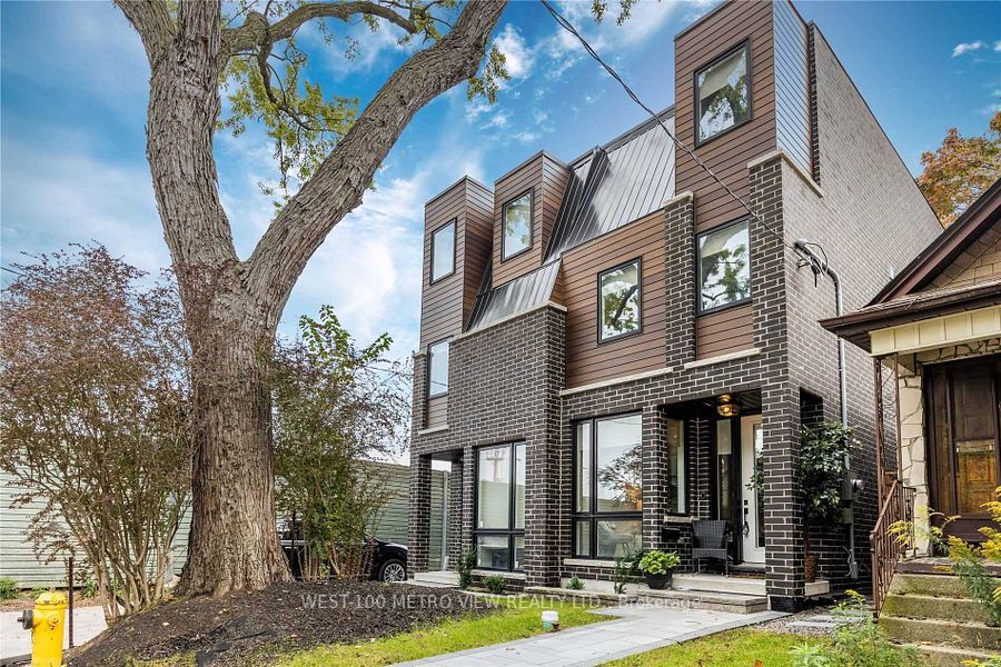 159 Boultbee Avenue