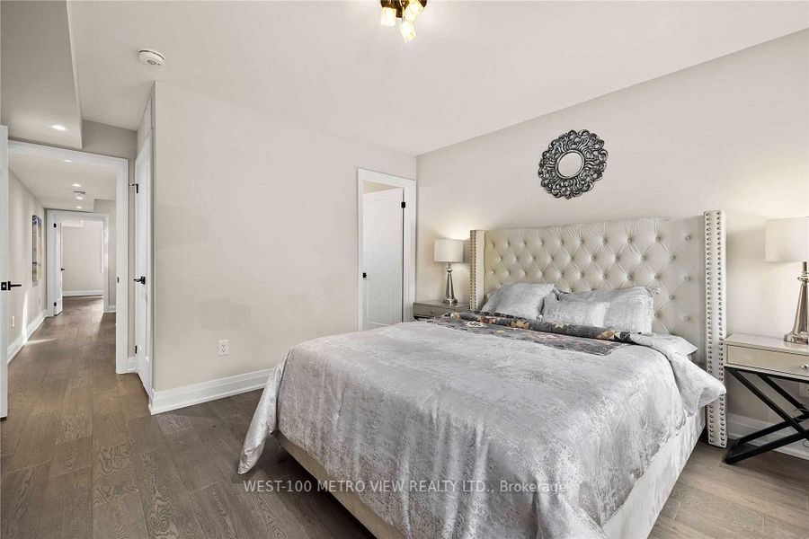 159 Boultbee Avenue