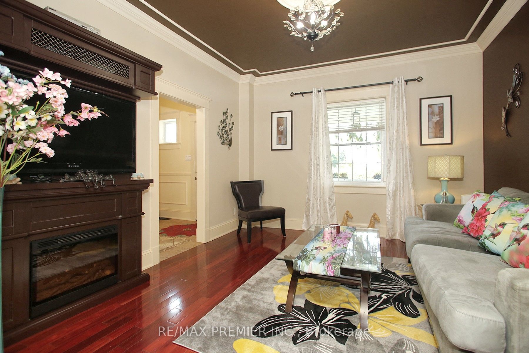 995 Cedar Street