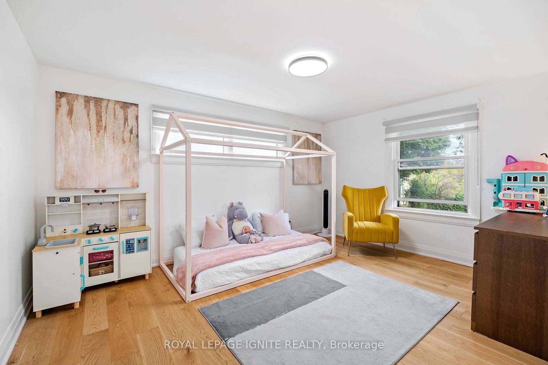 180 Glenwood Crescent