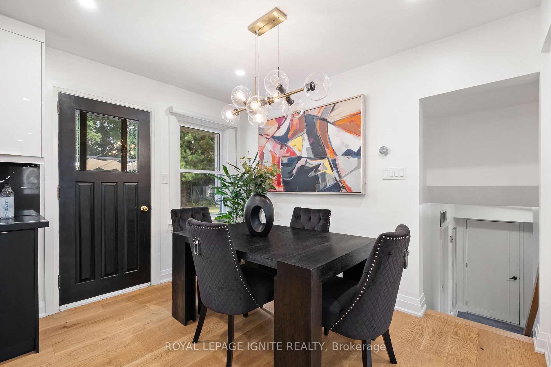 180 Glenwood Crescent