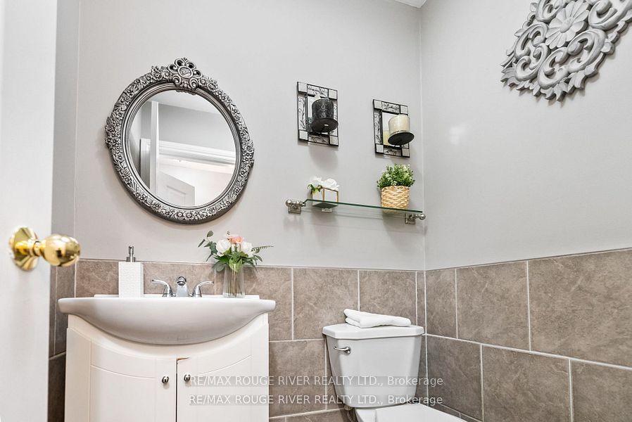 113 Meadowview Blvd