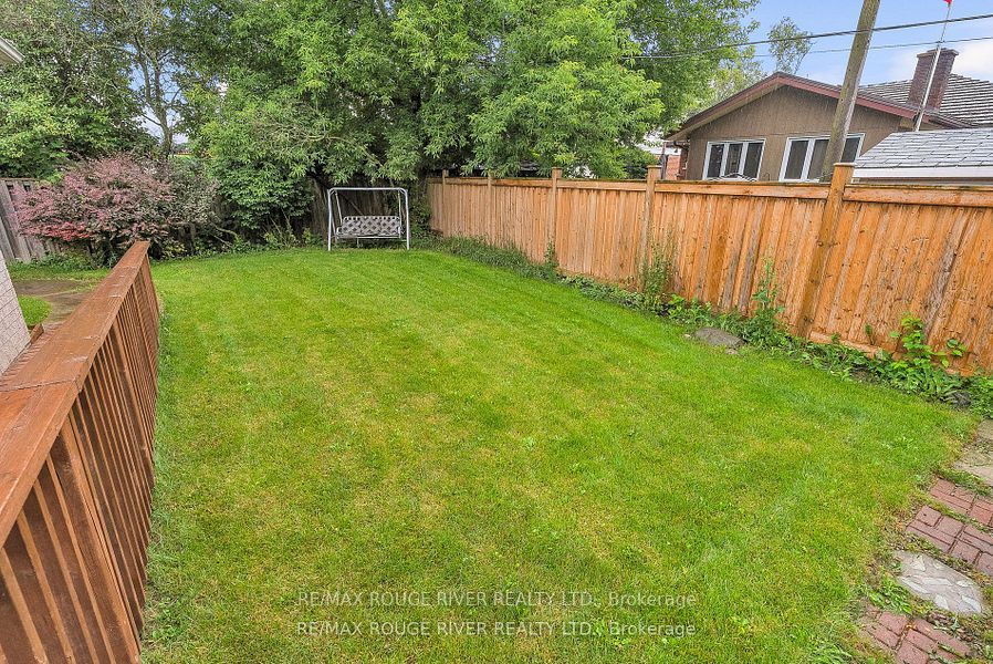 113 Meadowview Blvd
