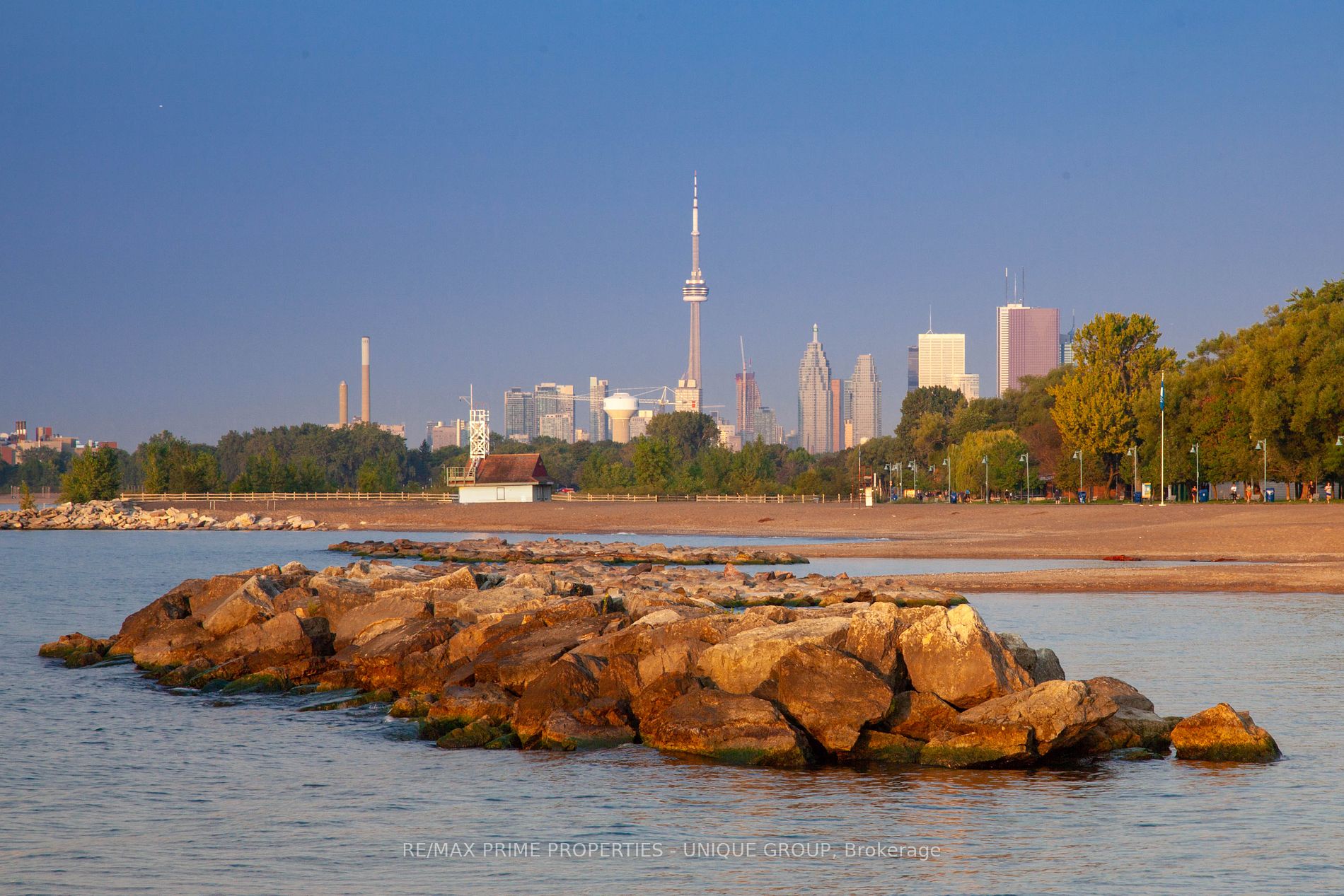 2338 Queen St E, #Main