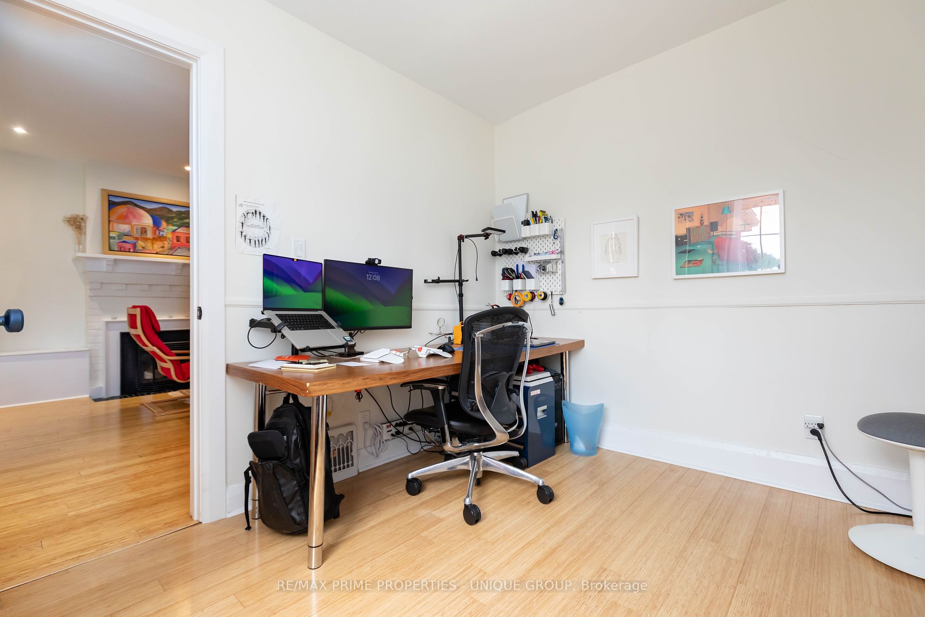 2338 Queen St E, #Main