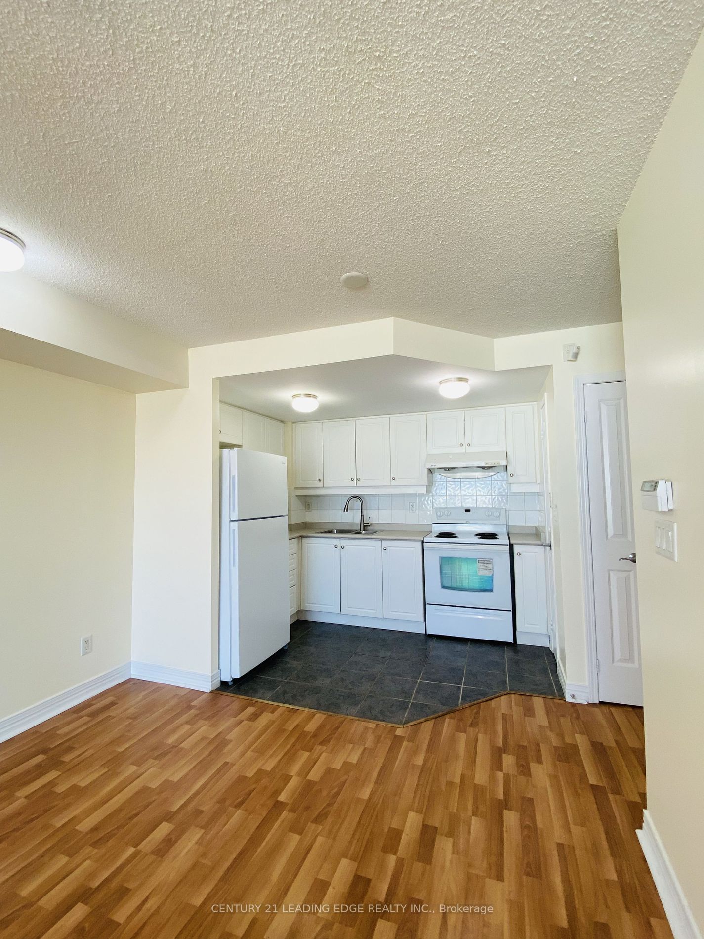 90 SCOTTFIELD Drive, #306