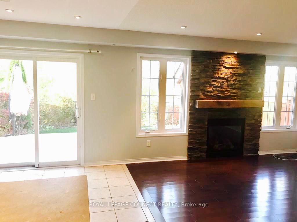 10 Atherton Avenue
