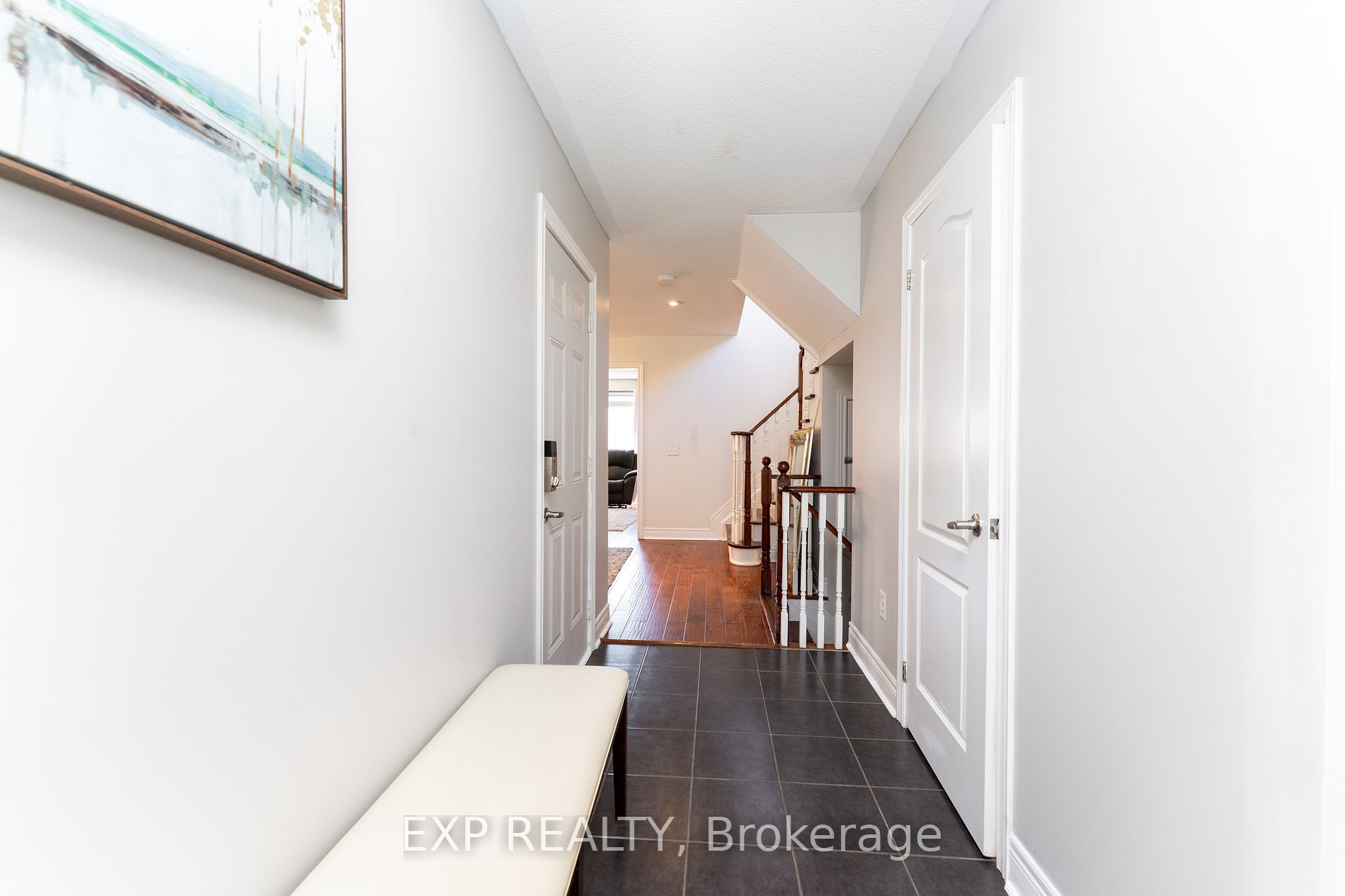 164 Dewell Crescent