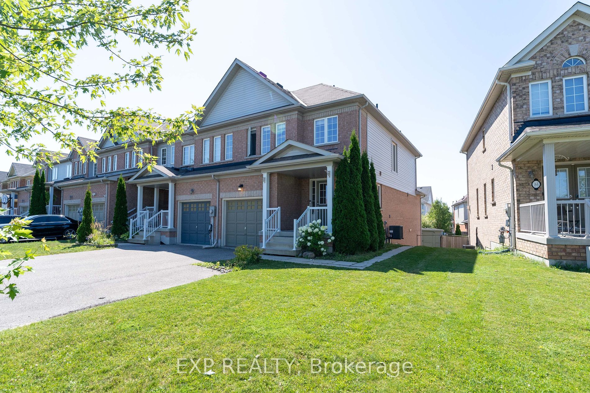 164 Dewell Crescent
