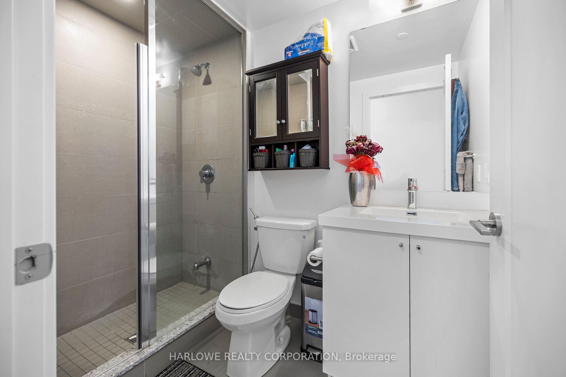 2550 Simcoe Street N, #2516
