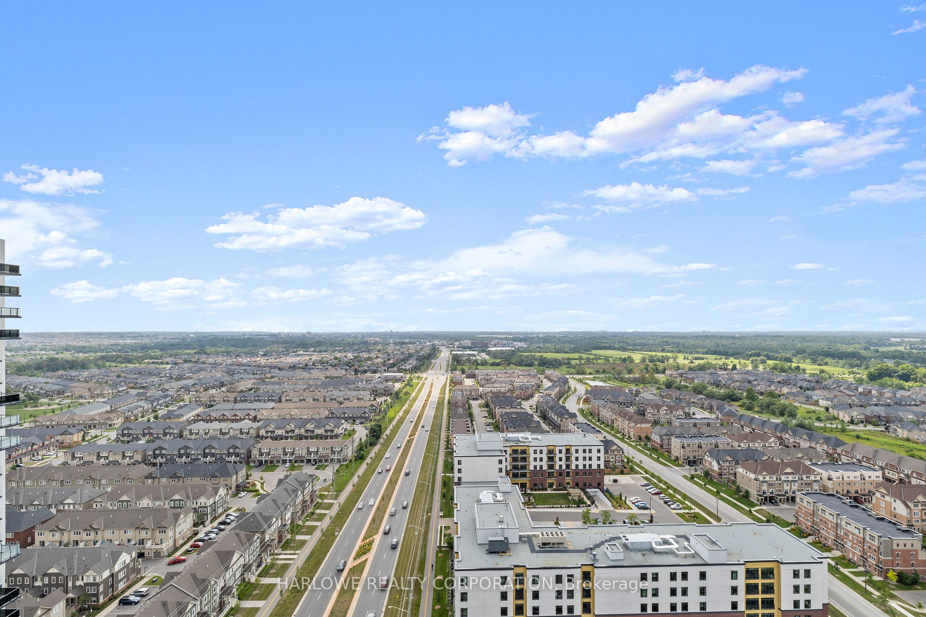 2550 Simcoe Street N, #2516