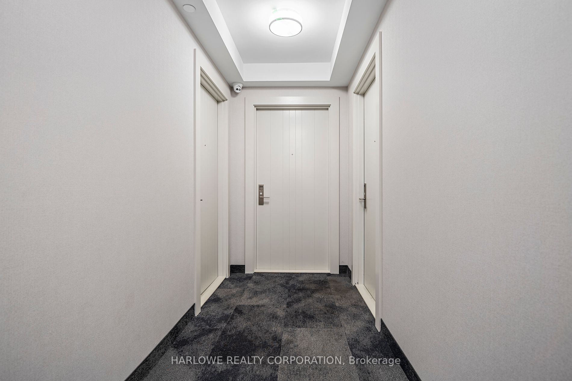 2550 Simcoe Street N, #2516