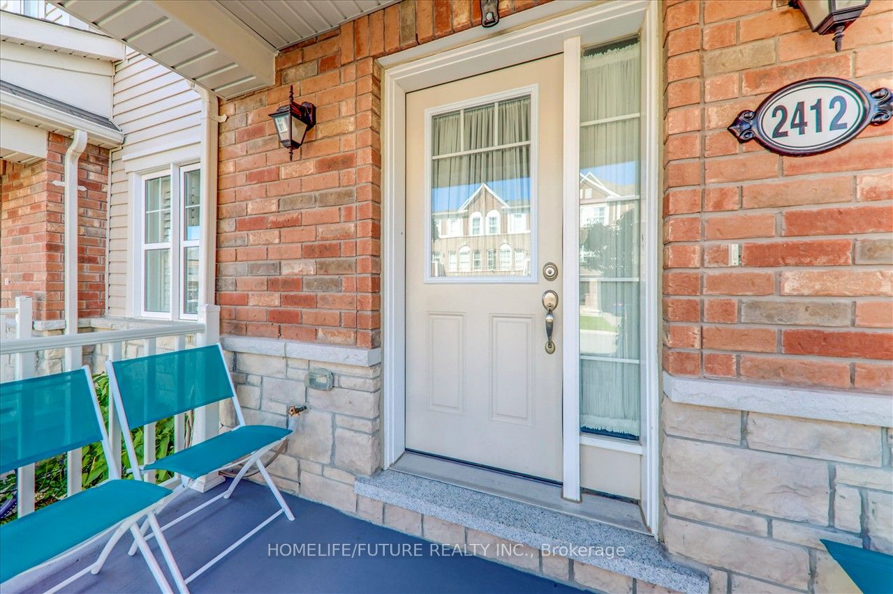 2412 Fall Harvest Cres