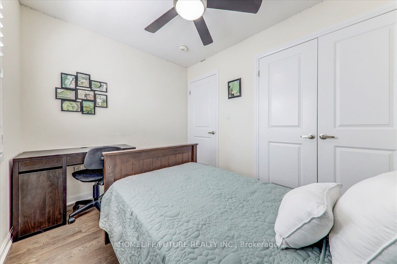 2412 Fall Harvest Cres