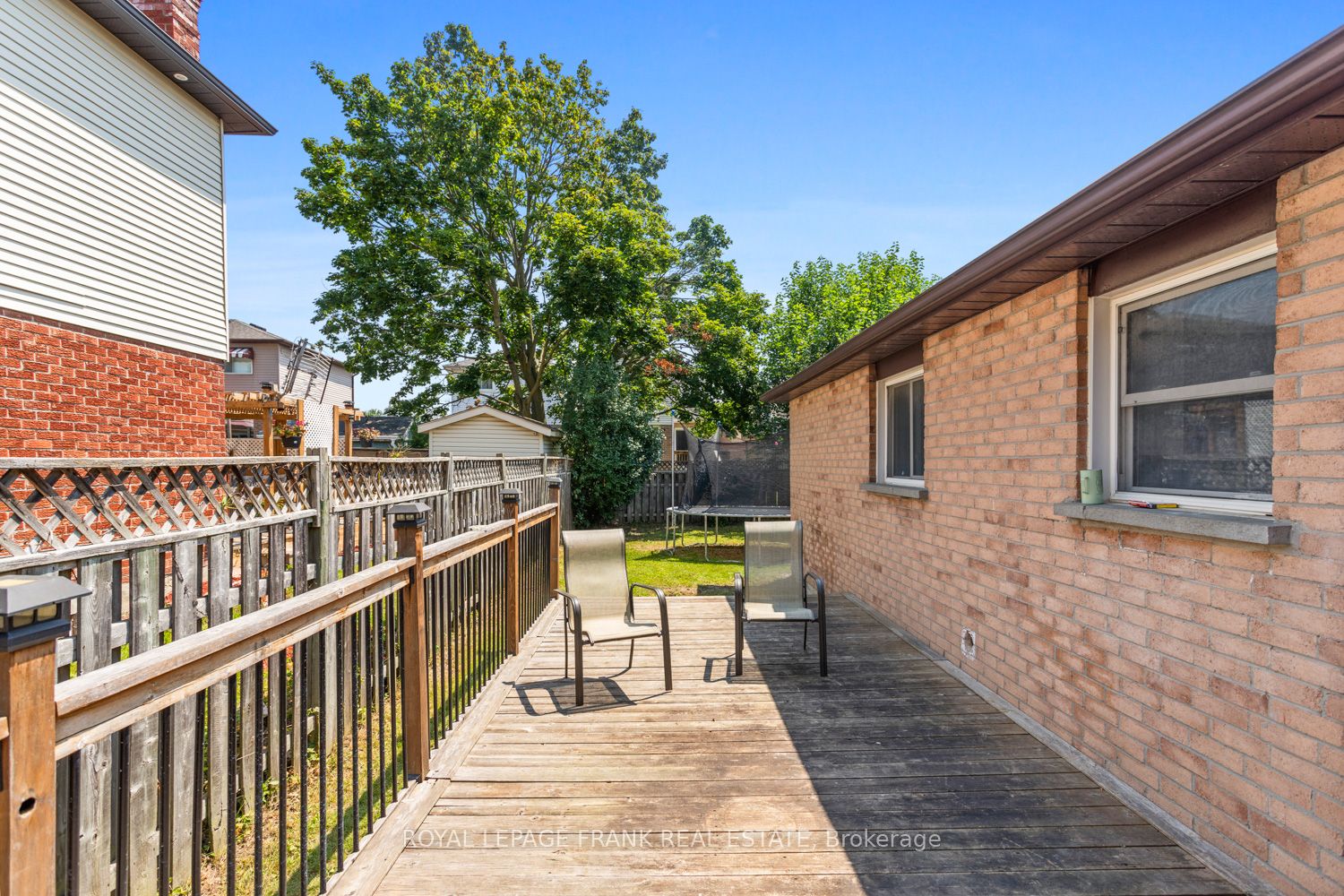 887 Lavis Court