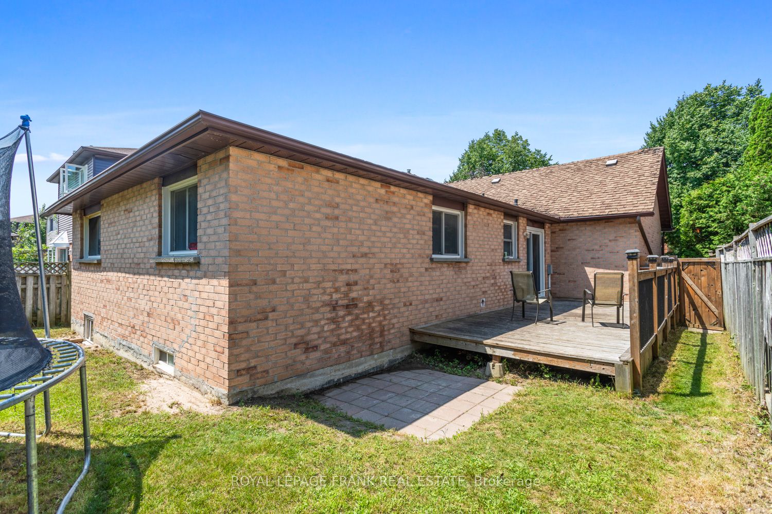 887 Lavis Court
