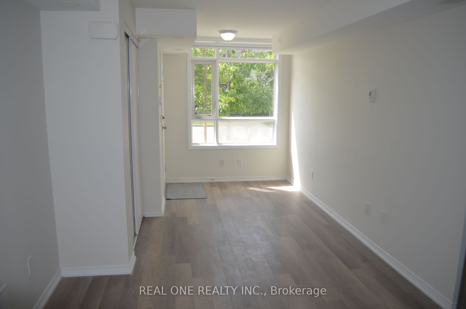 1070 Progress Ave, #202