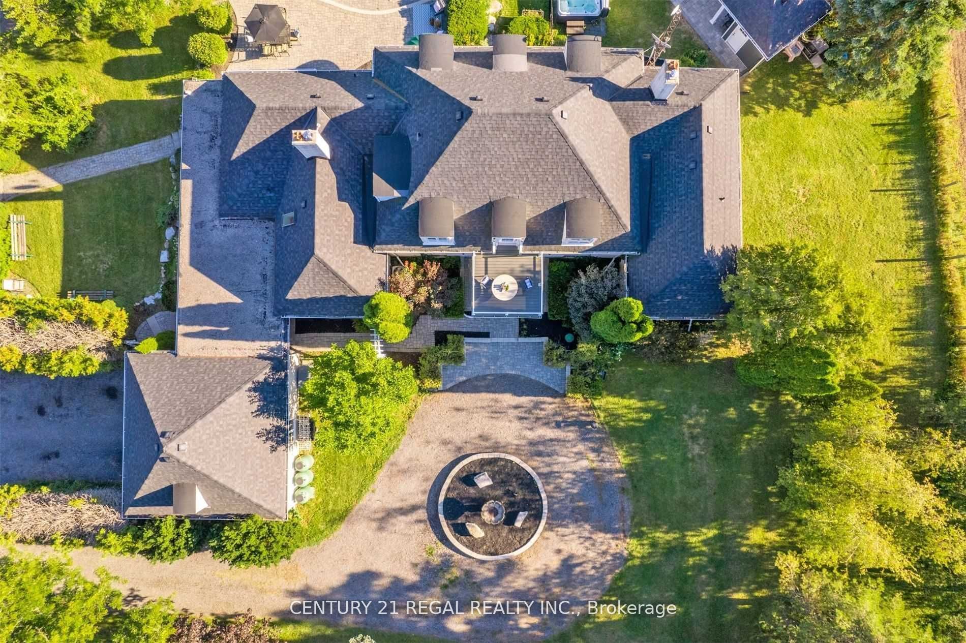 815 Coates Road W