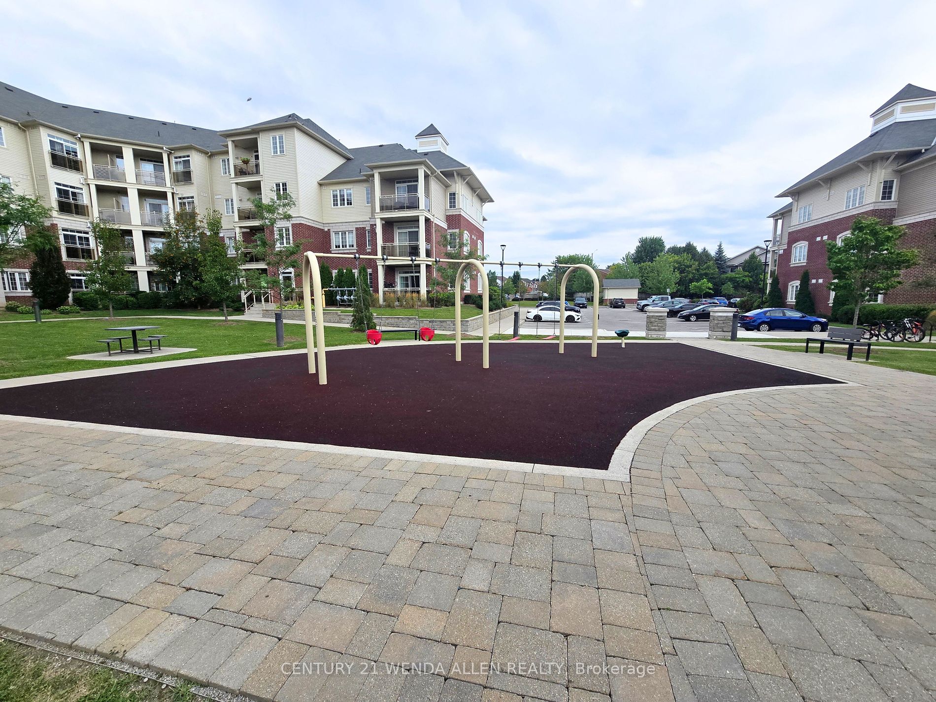 84 Aspen Springs Drive, #211