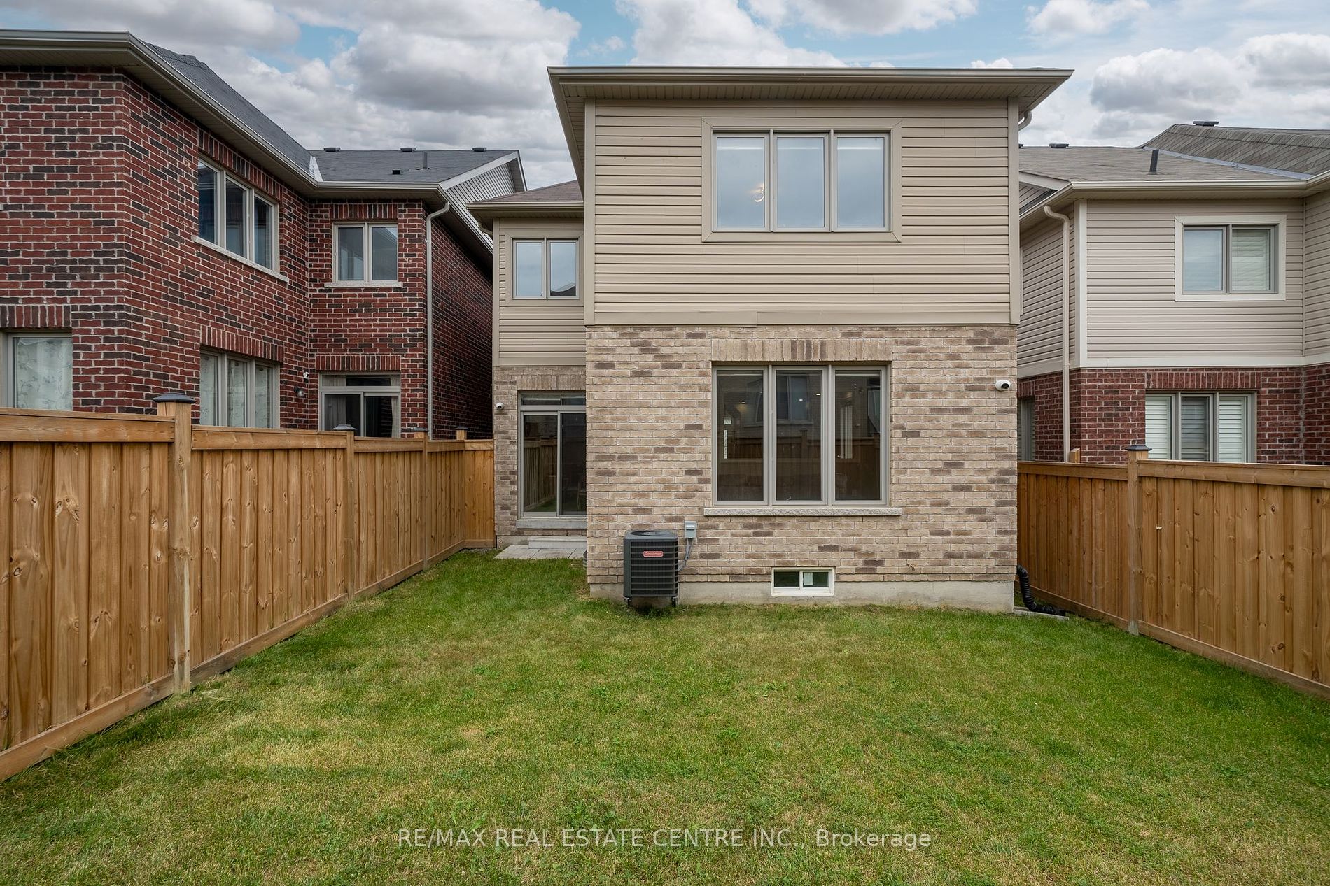1231 Graham Clapp Avenue