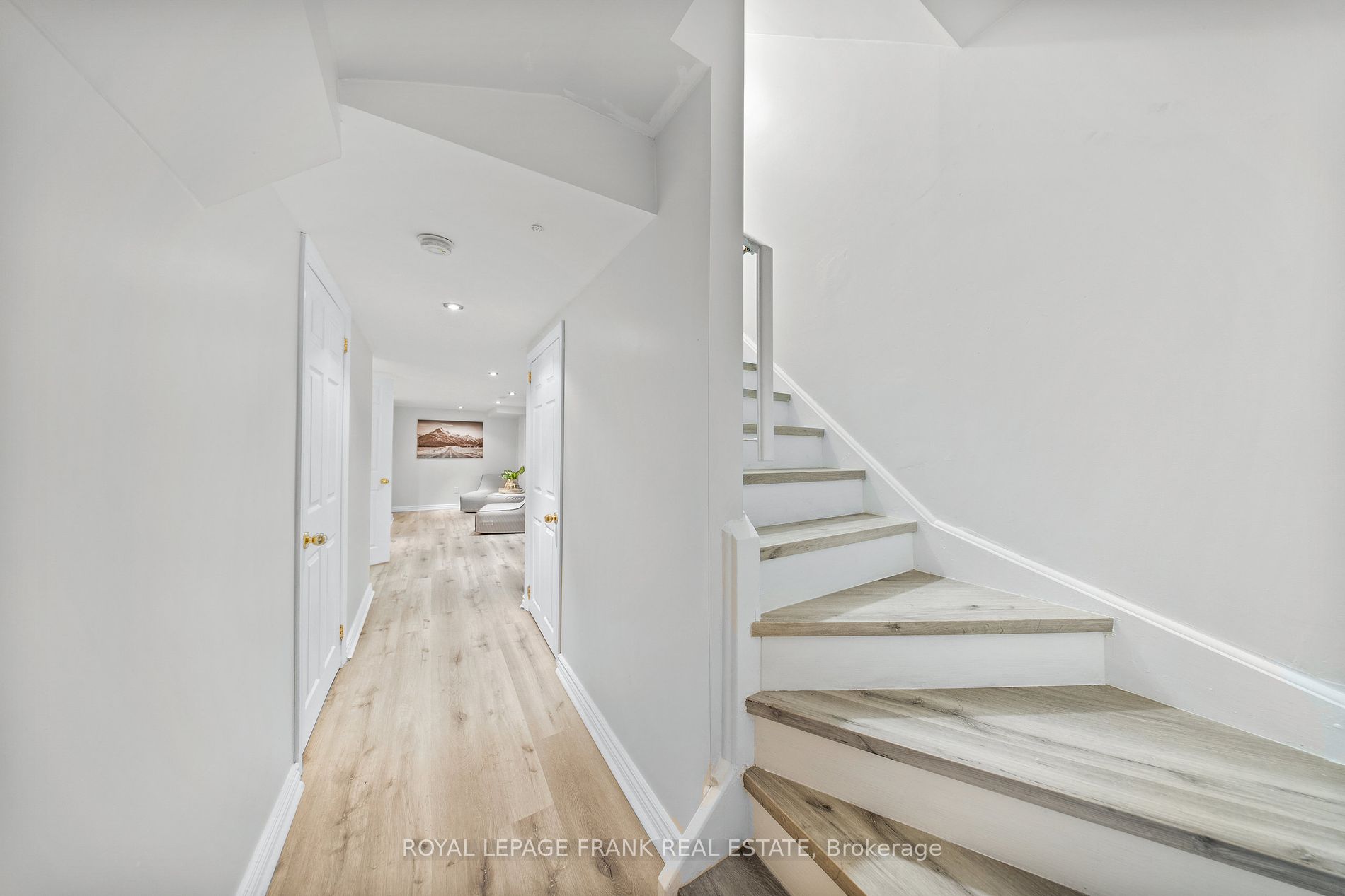 55 Atlantis Drive