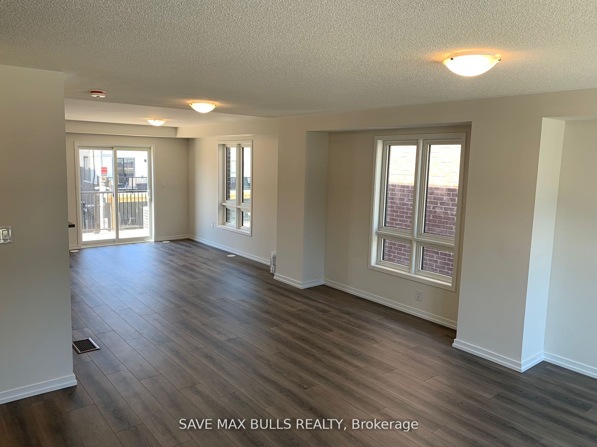 250 Townline Rd N