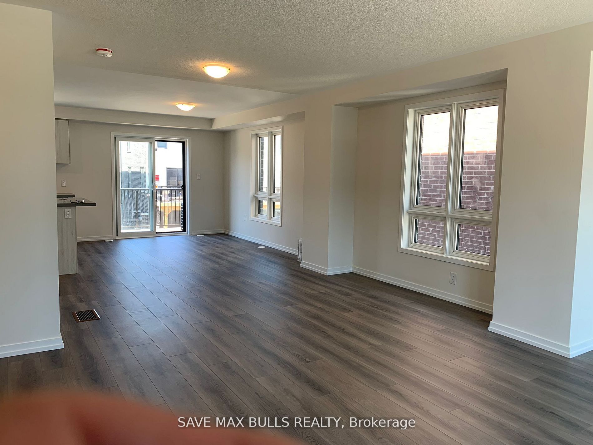 250 Townline Rd N