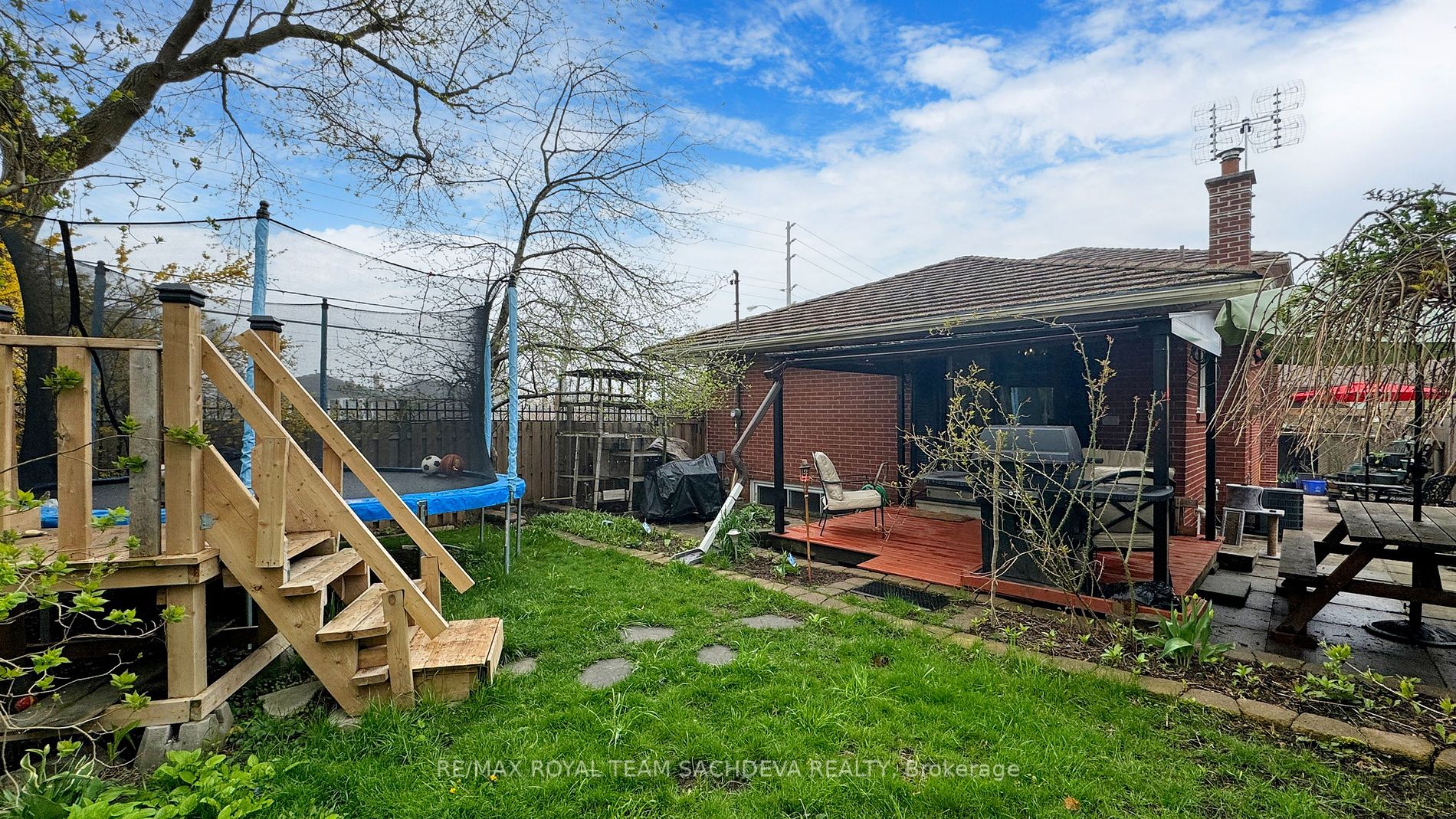 224 Beechgrove Dr
