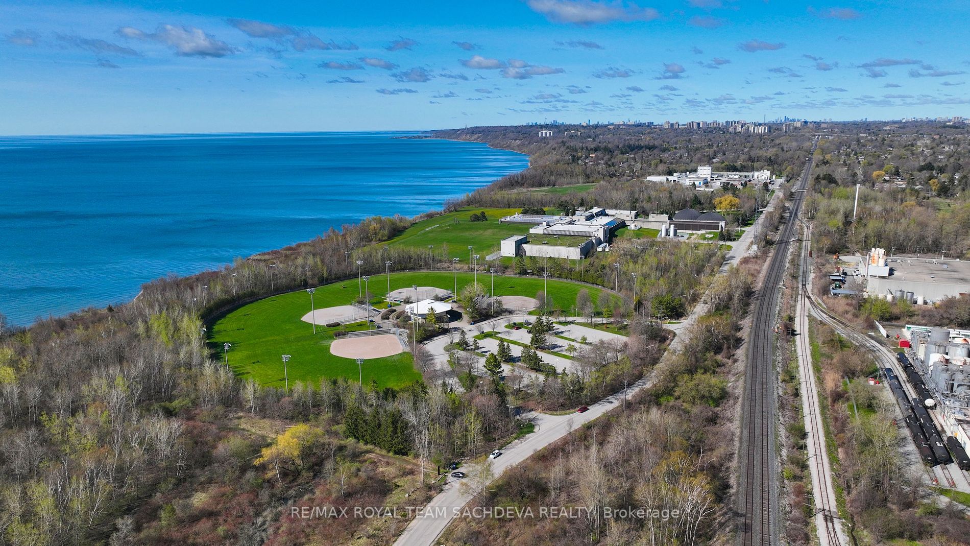 224 Beechgrove Dr
