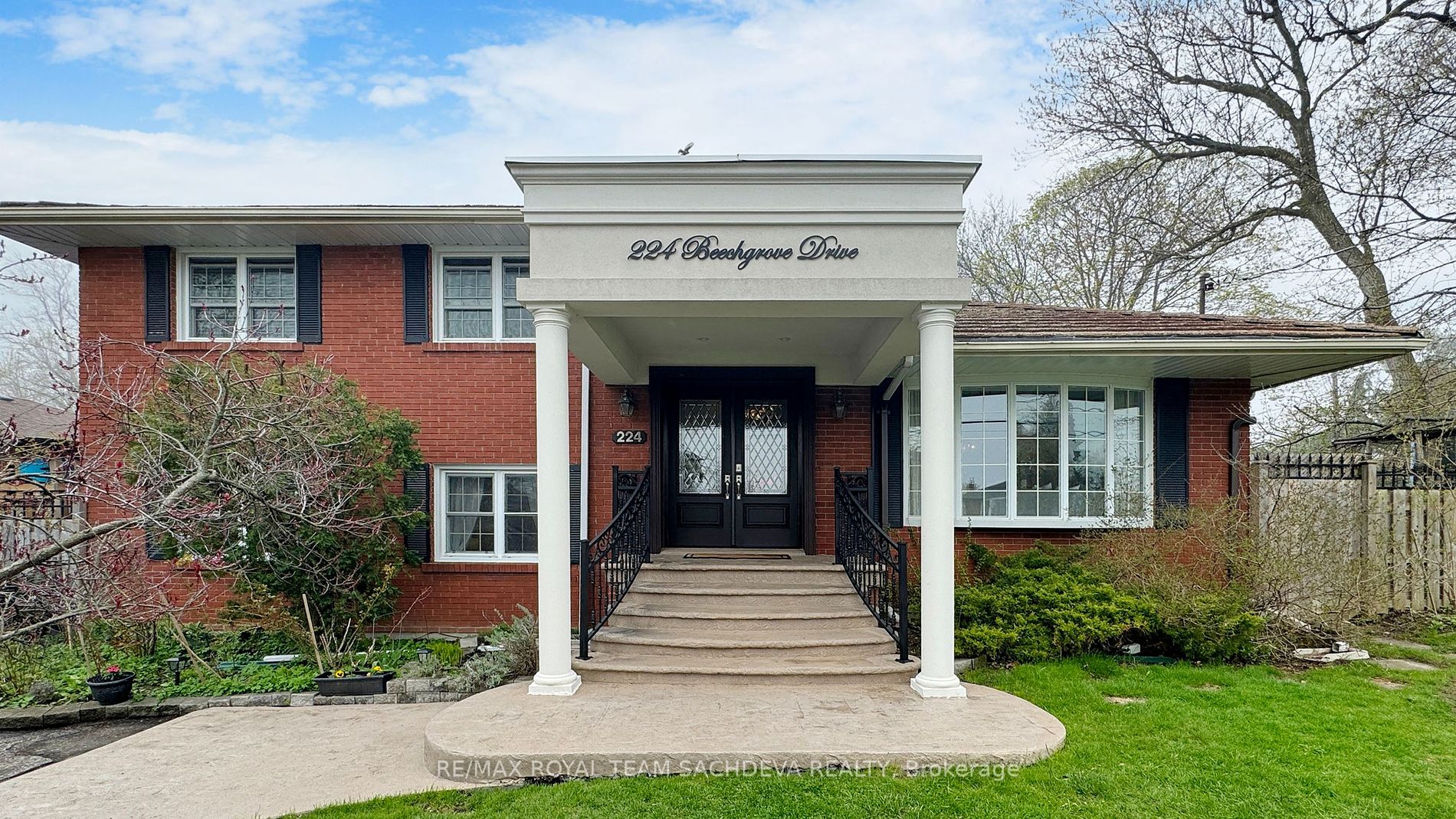 224 Beechgrove Dr