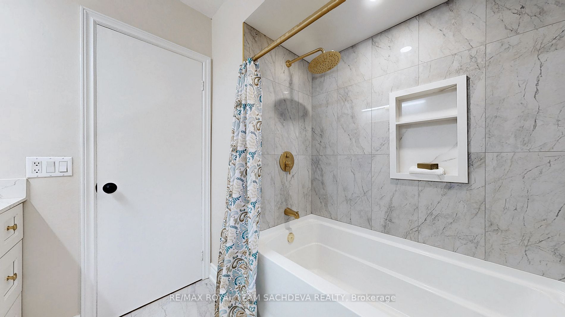 224 Beechgrove Dr