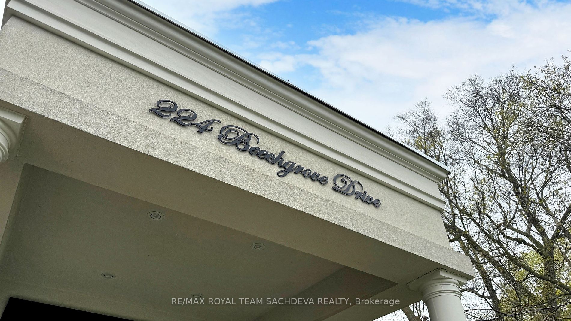224 Beechgrove Dr