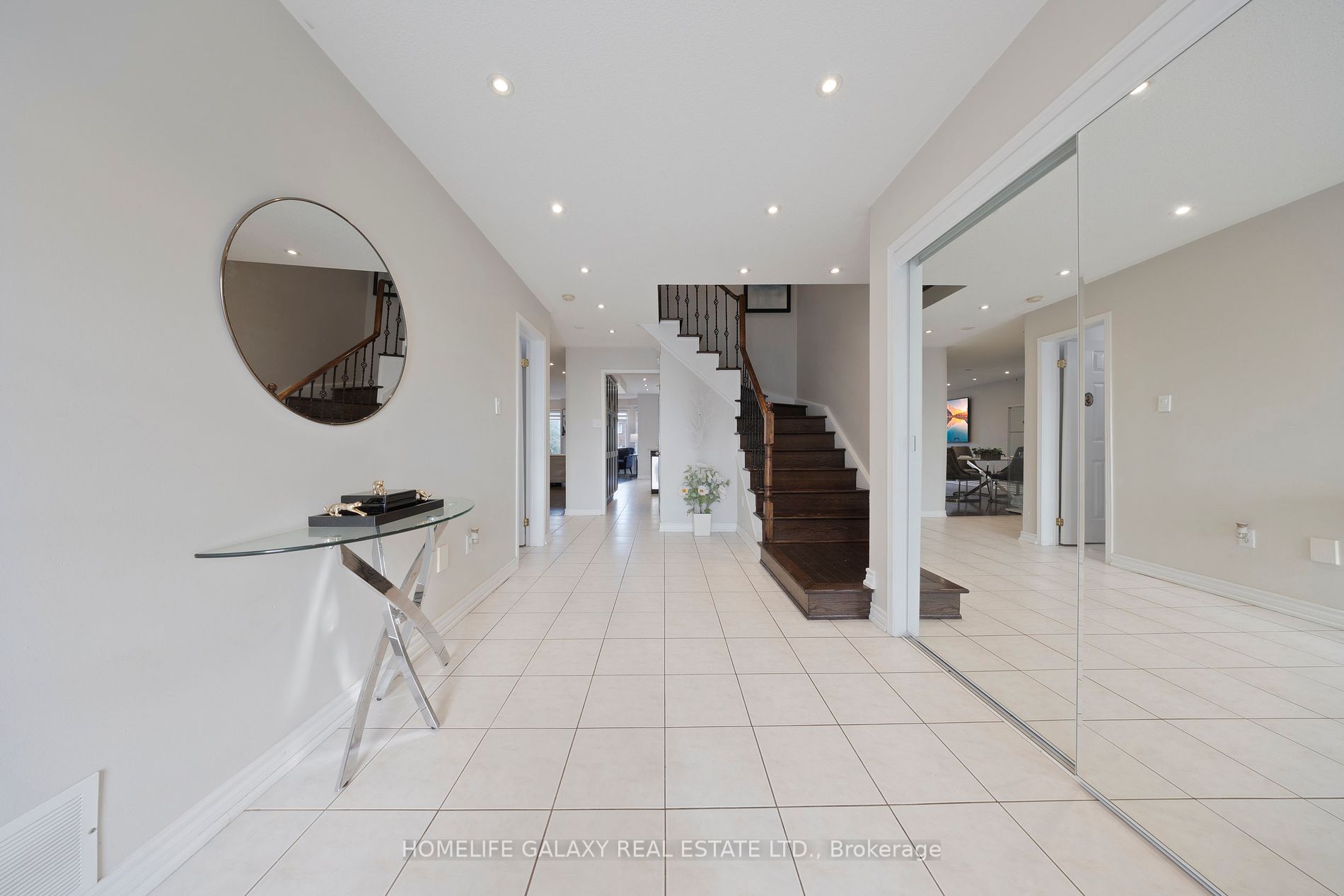 45 Palomino Place