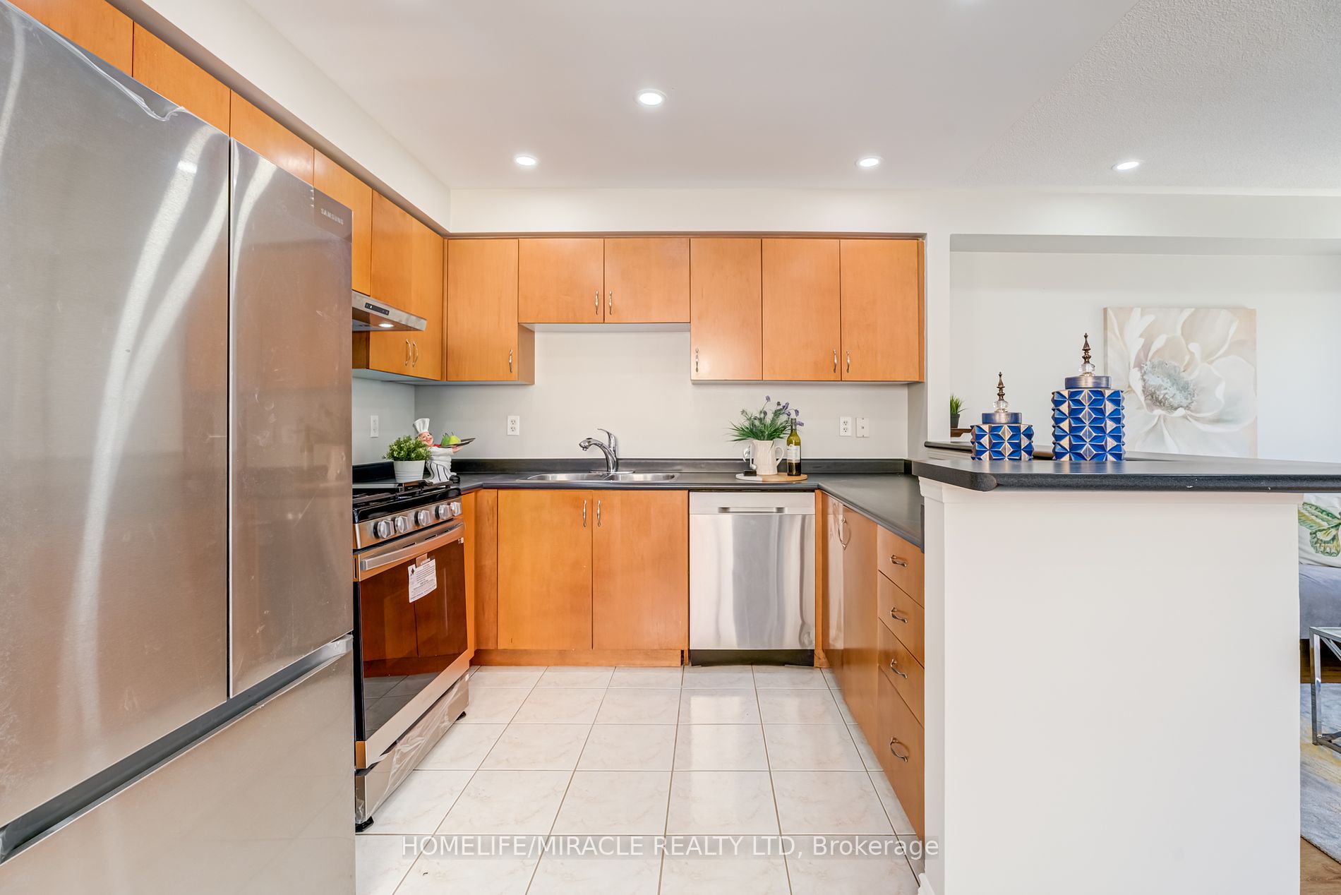 39 Tozer Crescent