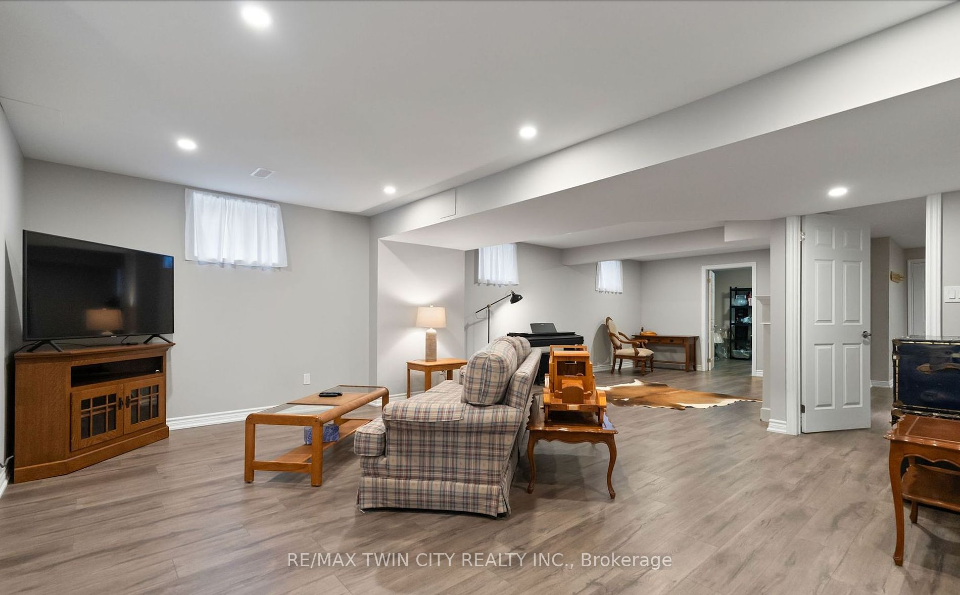 63 Inglewood Place