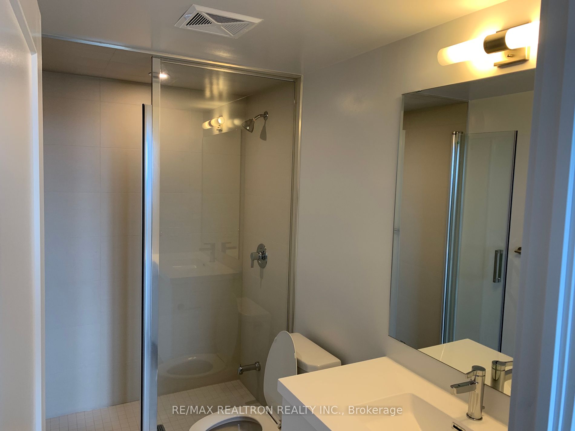 2550 Simcoe Street, #1118
