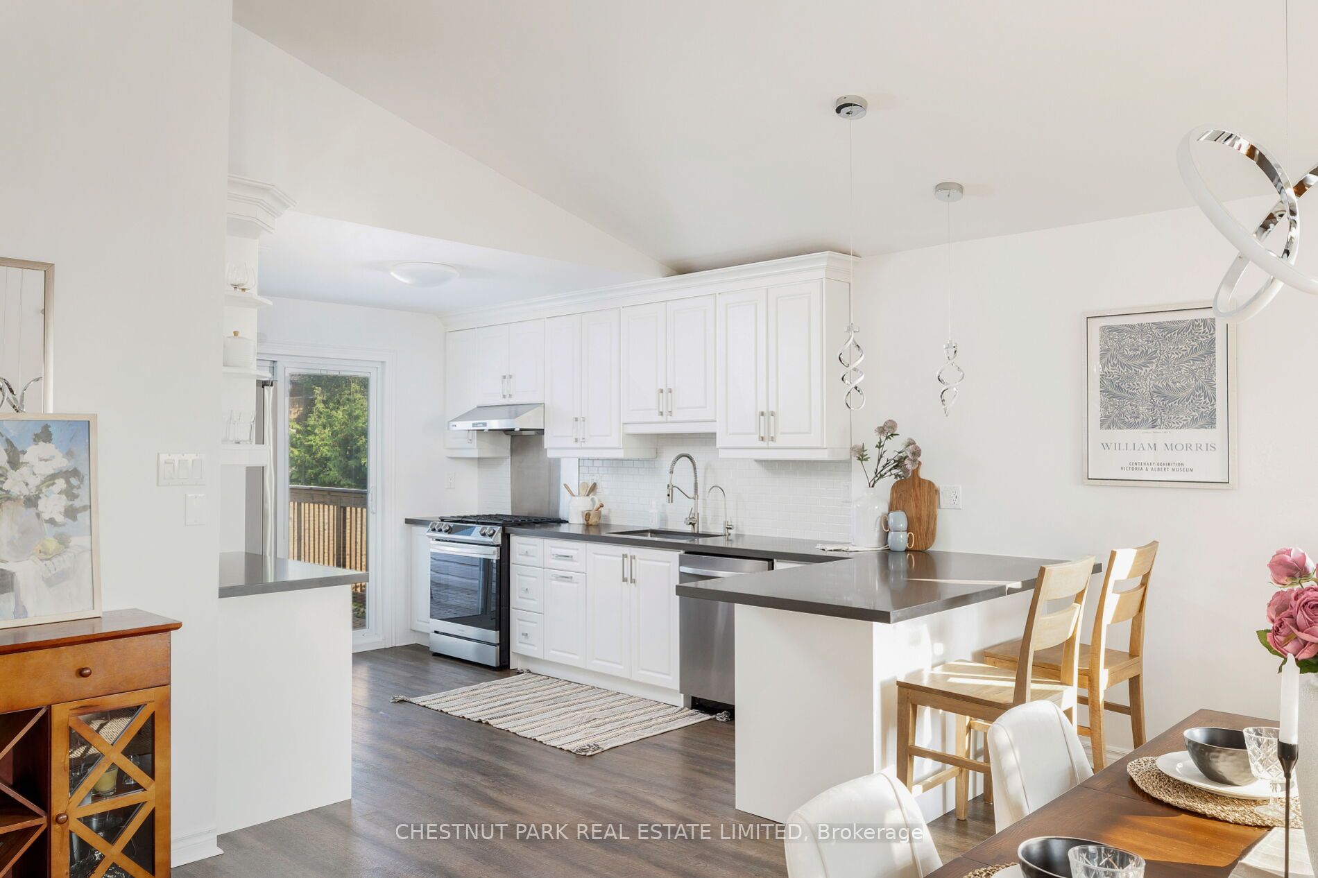 60 Cedar Grove Dr