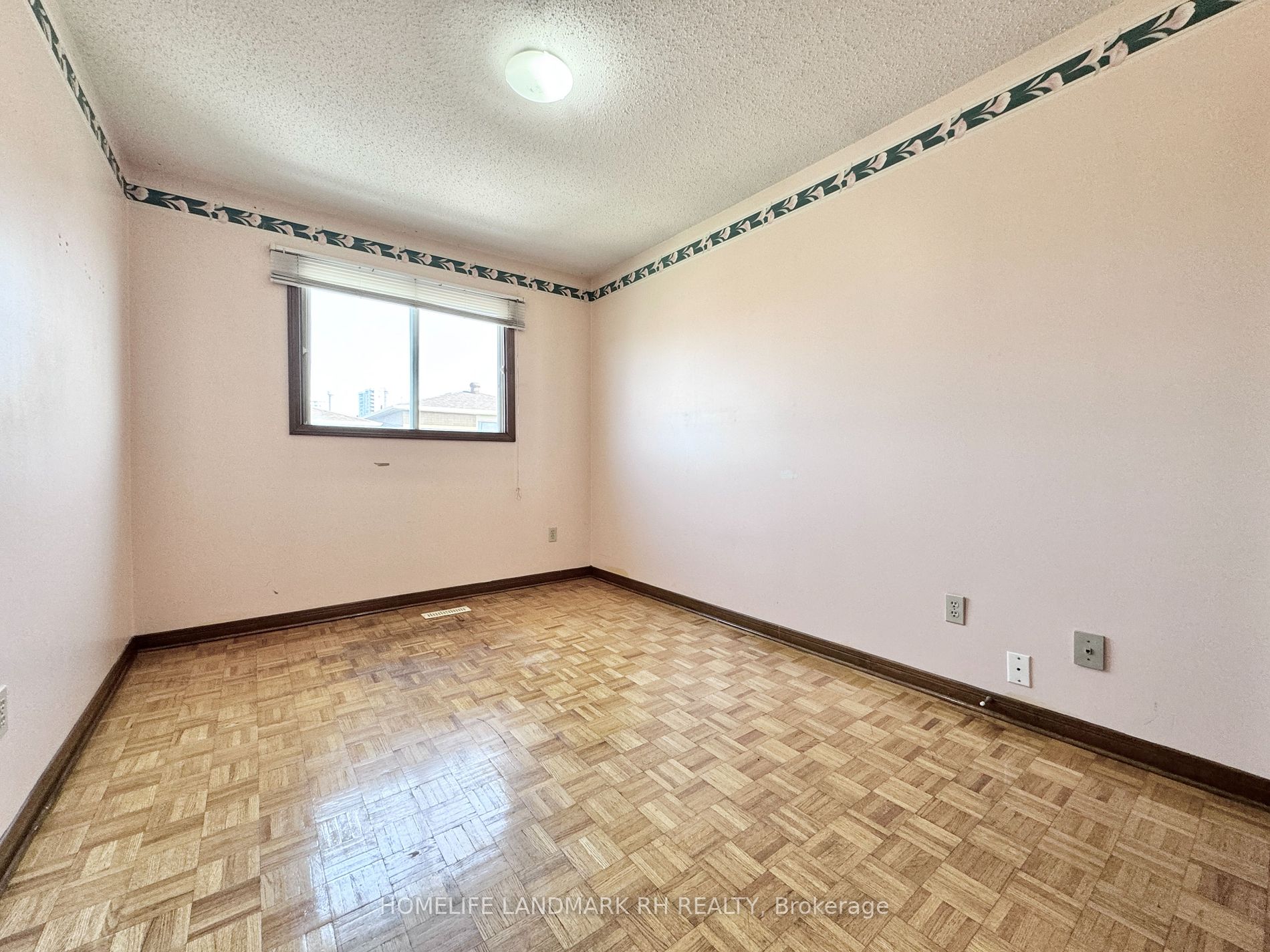 126 Wharton Sq, #Upper