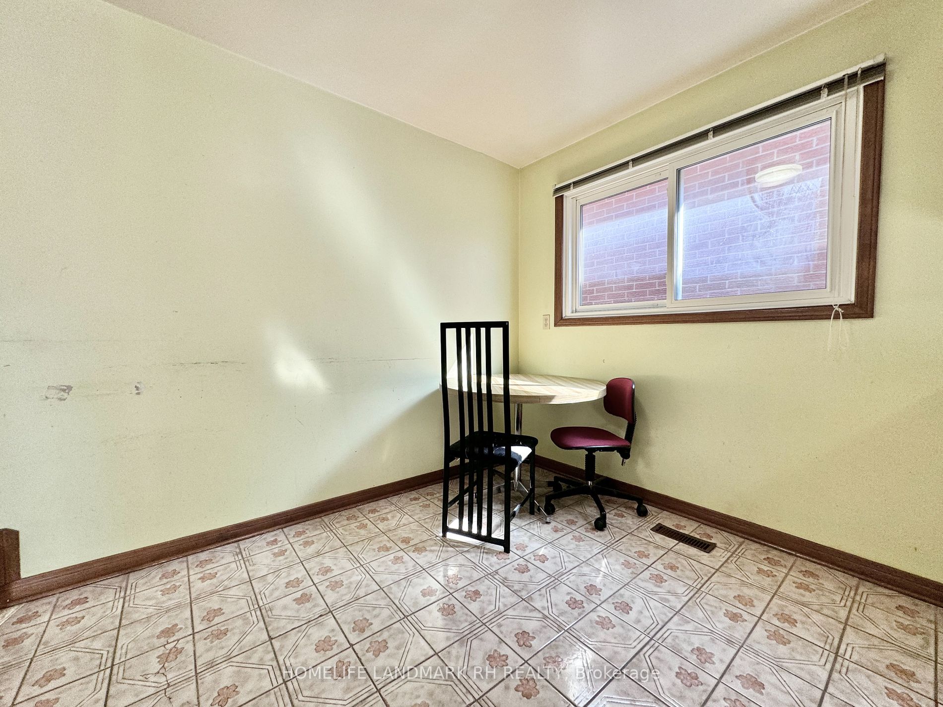 126 Wharton Sq, #Upper