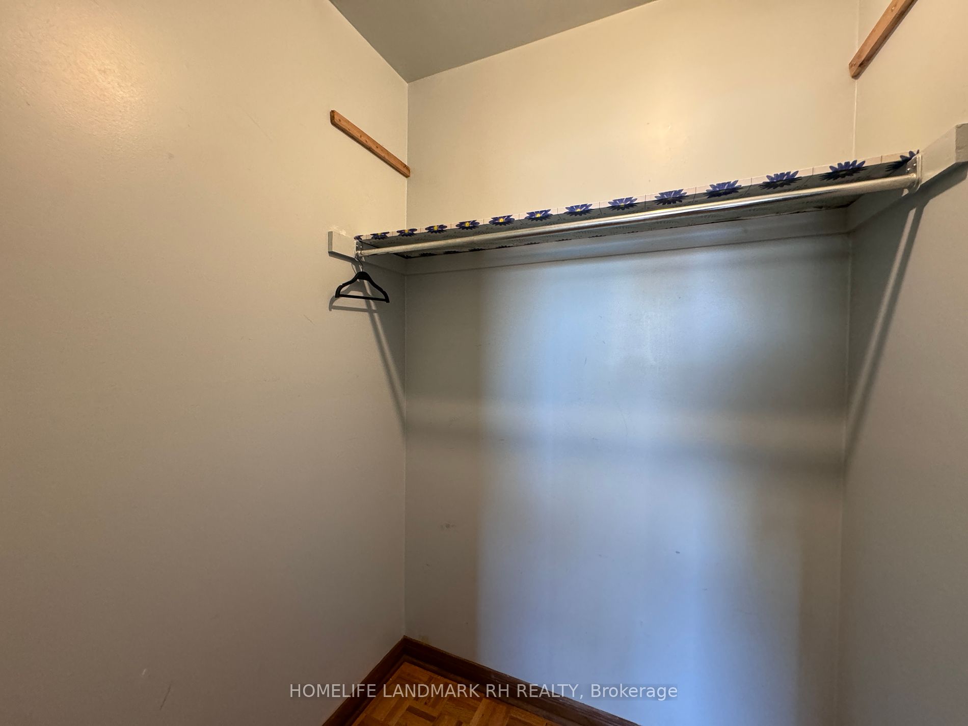 126 Wharton Sq, #Upper