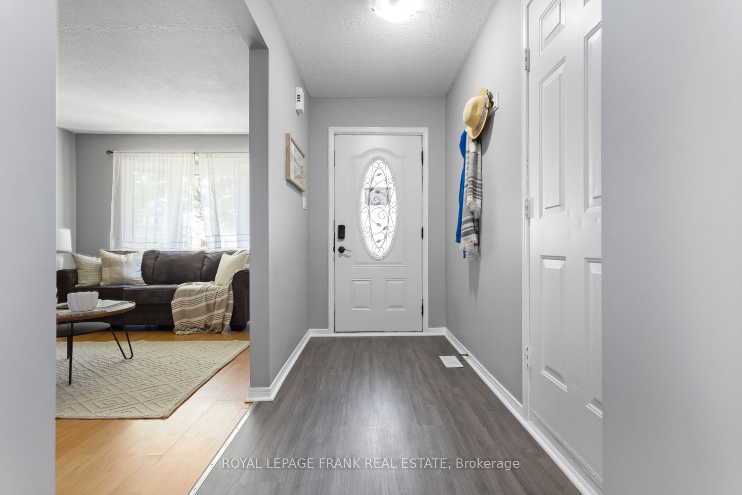 887 Lavis Court