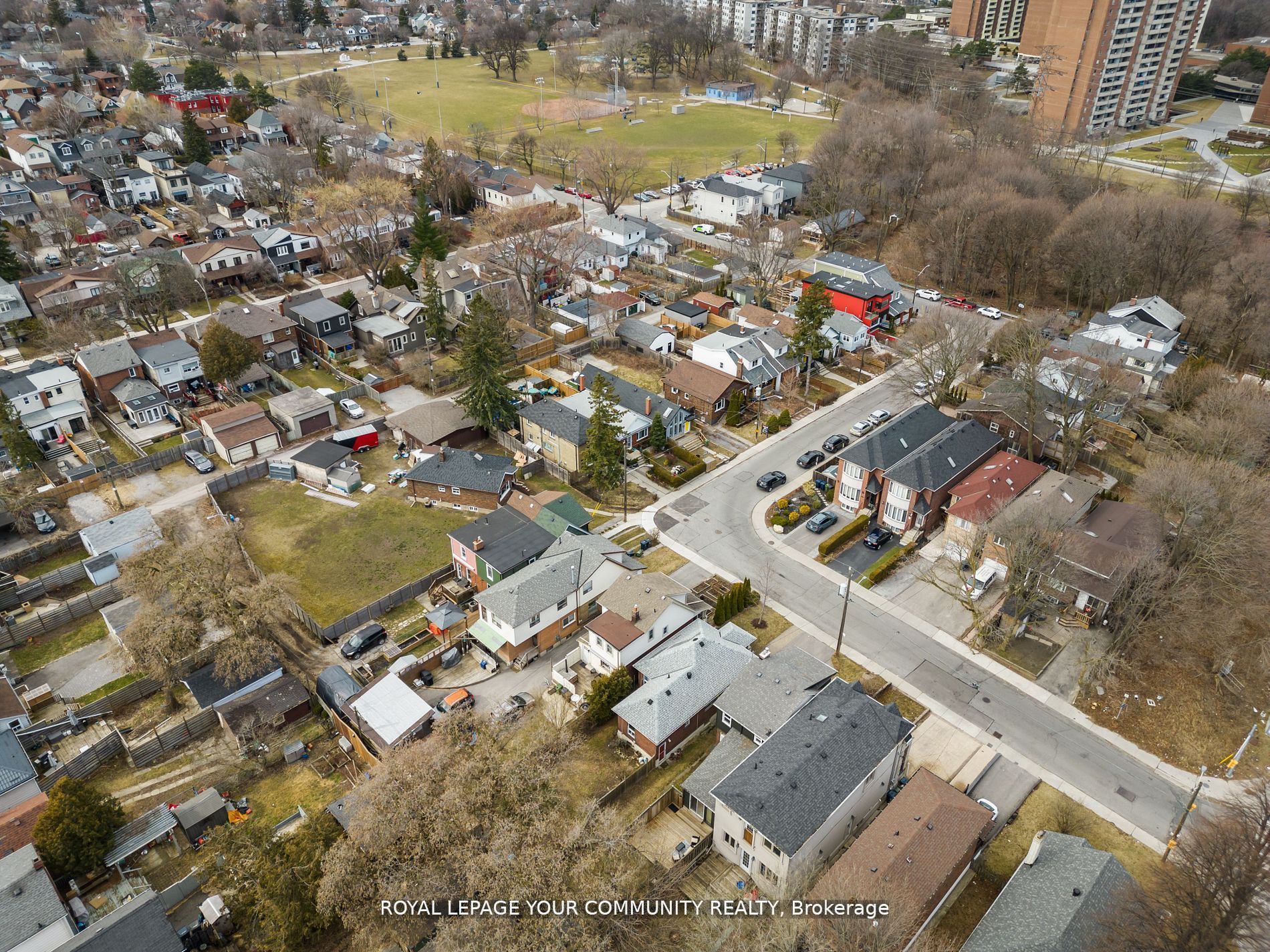 11 Denton Ave