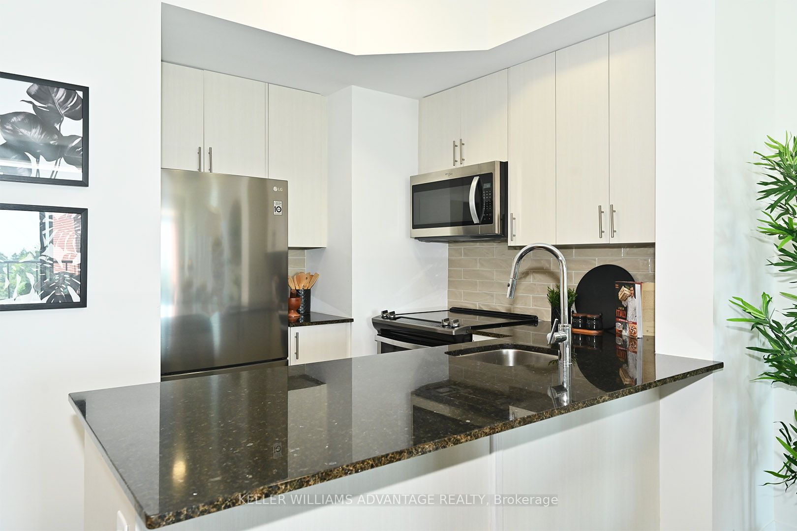 3655 Kingston Rd, #816